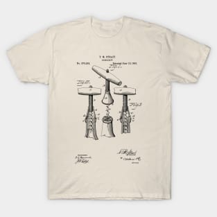 PATENT DRAWING / 1883 - Corkscrew (black) T-Shirt